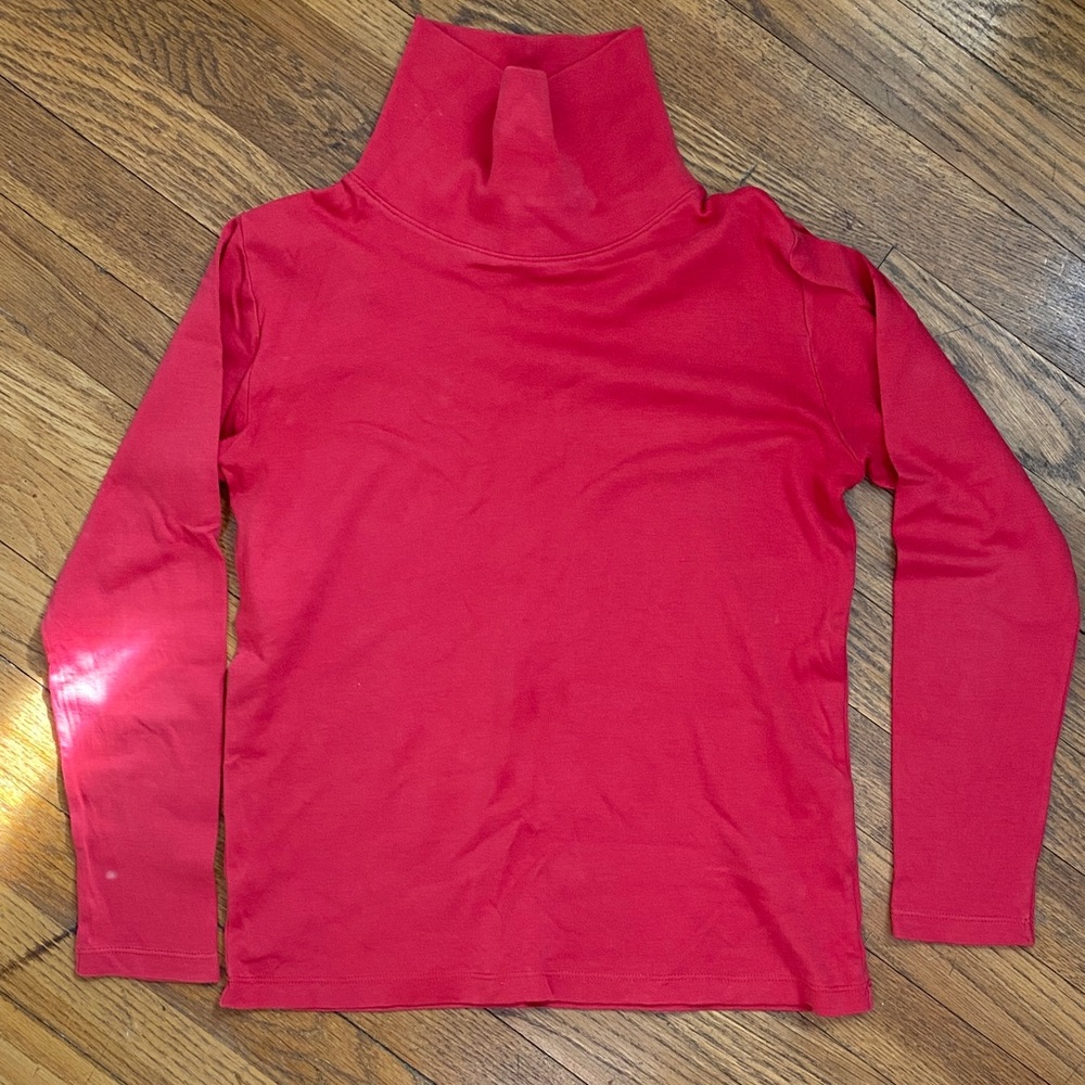 The Beaufort Bonnet Company red turtleneck 12